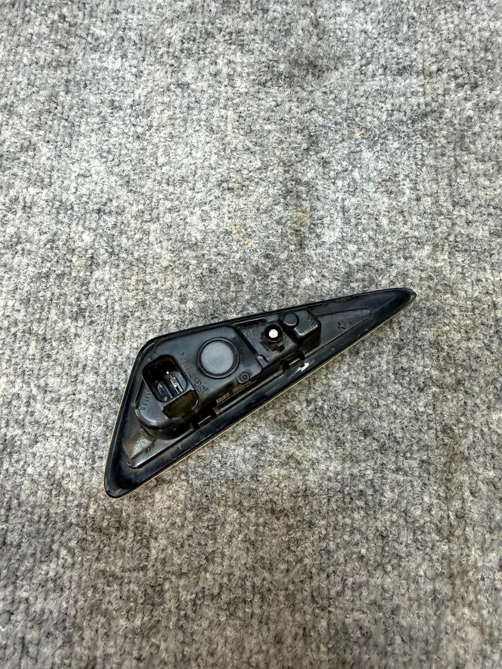 2017-2023 TESLA MODEL 3 LEFT FENDER TURN SIGNAL REPEATER CAMERA OEM,1125106-77-E