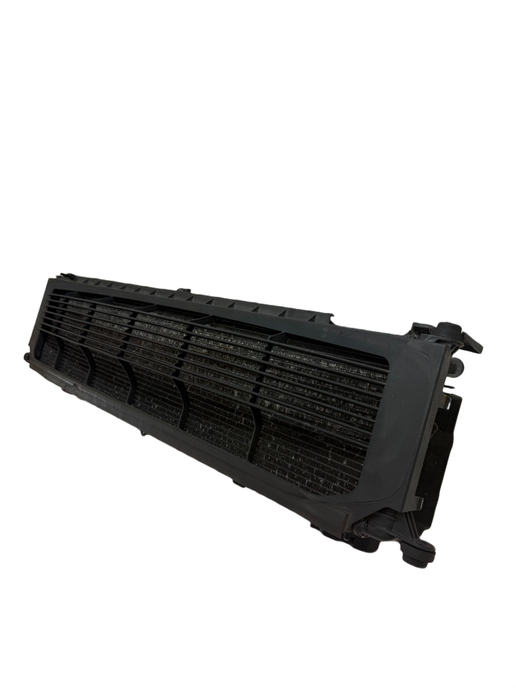 16-20 Tesla Model S Radiator Shutter Air Duct Center Intake Grille 1058073-00-B