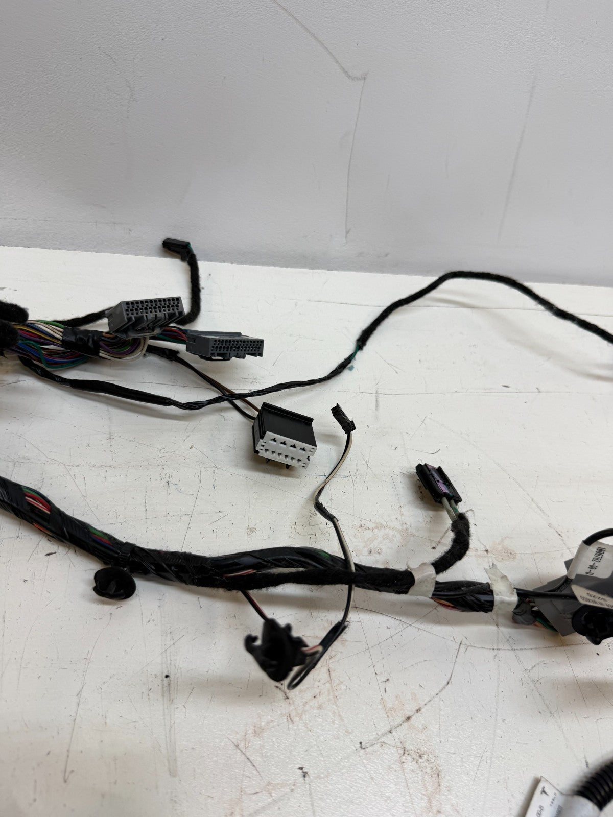 2016-2020 Tesla Model S Front Right Side Door Wire Wiring Harness 1069106-00-B