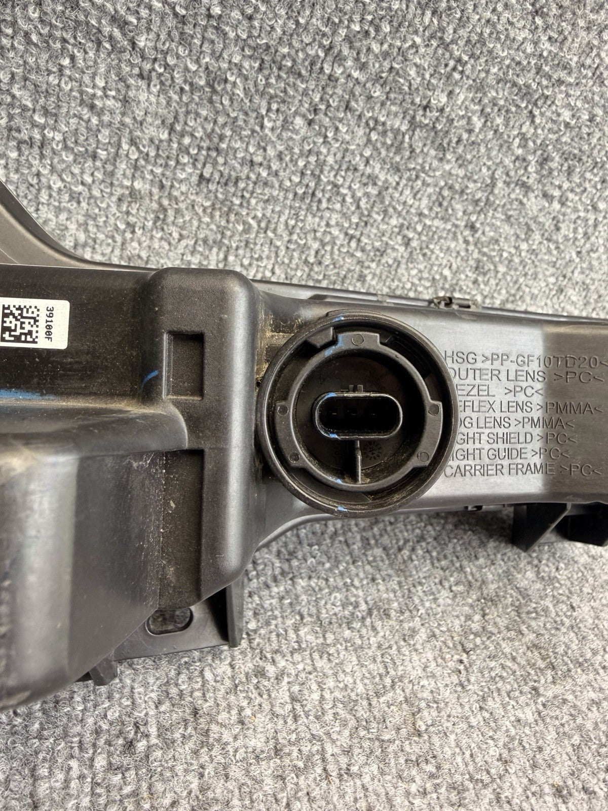 OEM 2017 -2023 Tesla Model 3 /Y Left Fog Light Lamp 1077391-00-F