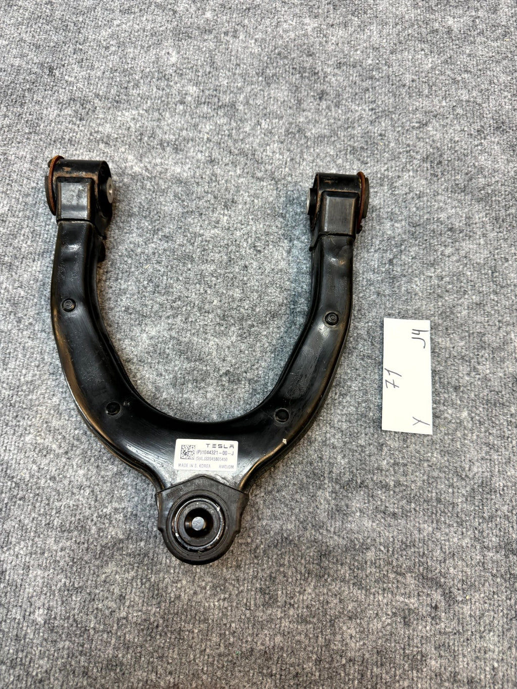2020 - 2024 TESLA MODEL Y FRONT LEFT SIDE UPPER CONTROL ARM OEM, 1044321-00-J