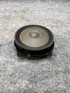 2020 - 2024 TESLA MODEL Y FRONT LEFT / RIGHT SIDE DOOR SPEAKER OEM, 1079744-00-E