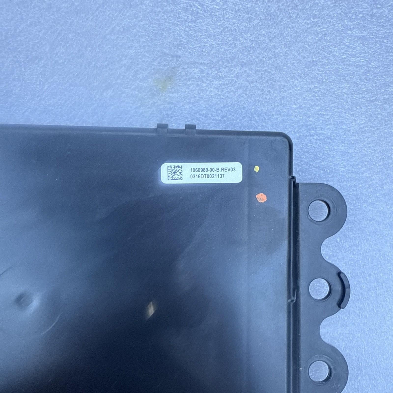 2016-2020 Tesla Model S Air Suspension Control Module Unit ECU OEM, 1060989-03-B