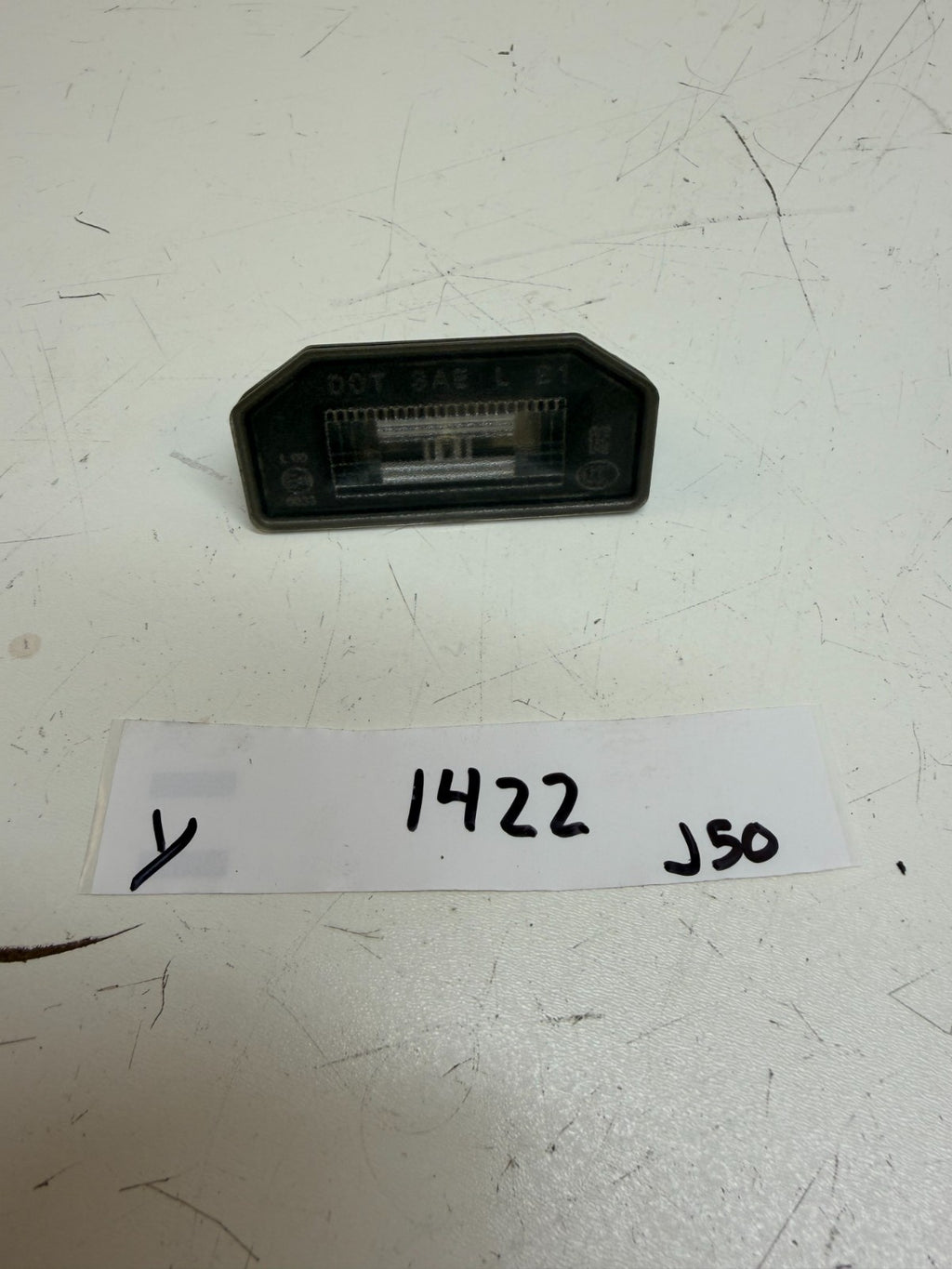 2017-2023 Tesla Model Y Rear Left or Right License Plate Light Lamp 1713282-00-A