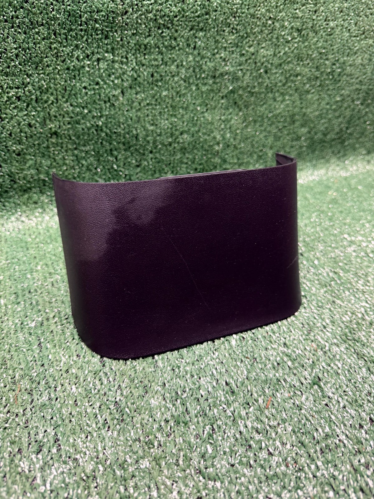 ♦️17-23 TESLA MODEL Y CENTER CONSOLE REAR BACK END TRIM COVER OEM, 1108494-00-B