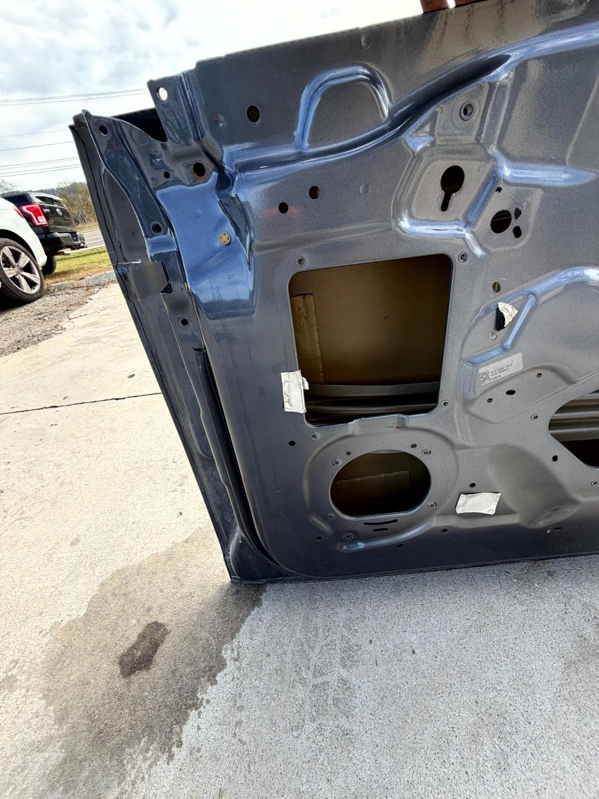 2016-2020 Tesla Model X Front Right Side Door Shell Panel OEM, 1009907-00-M
