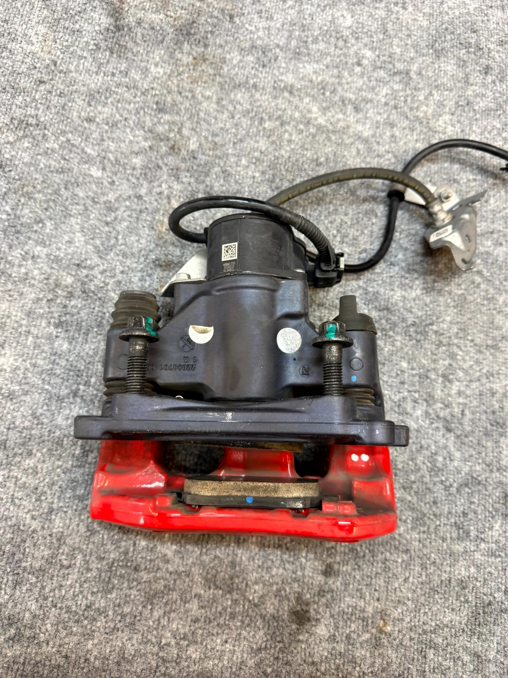 2020-2024 TESLA MODEL Y REAR LEFT BREMBO BRAKE CALIPER RED OEM, 1188643-00-C