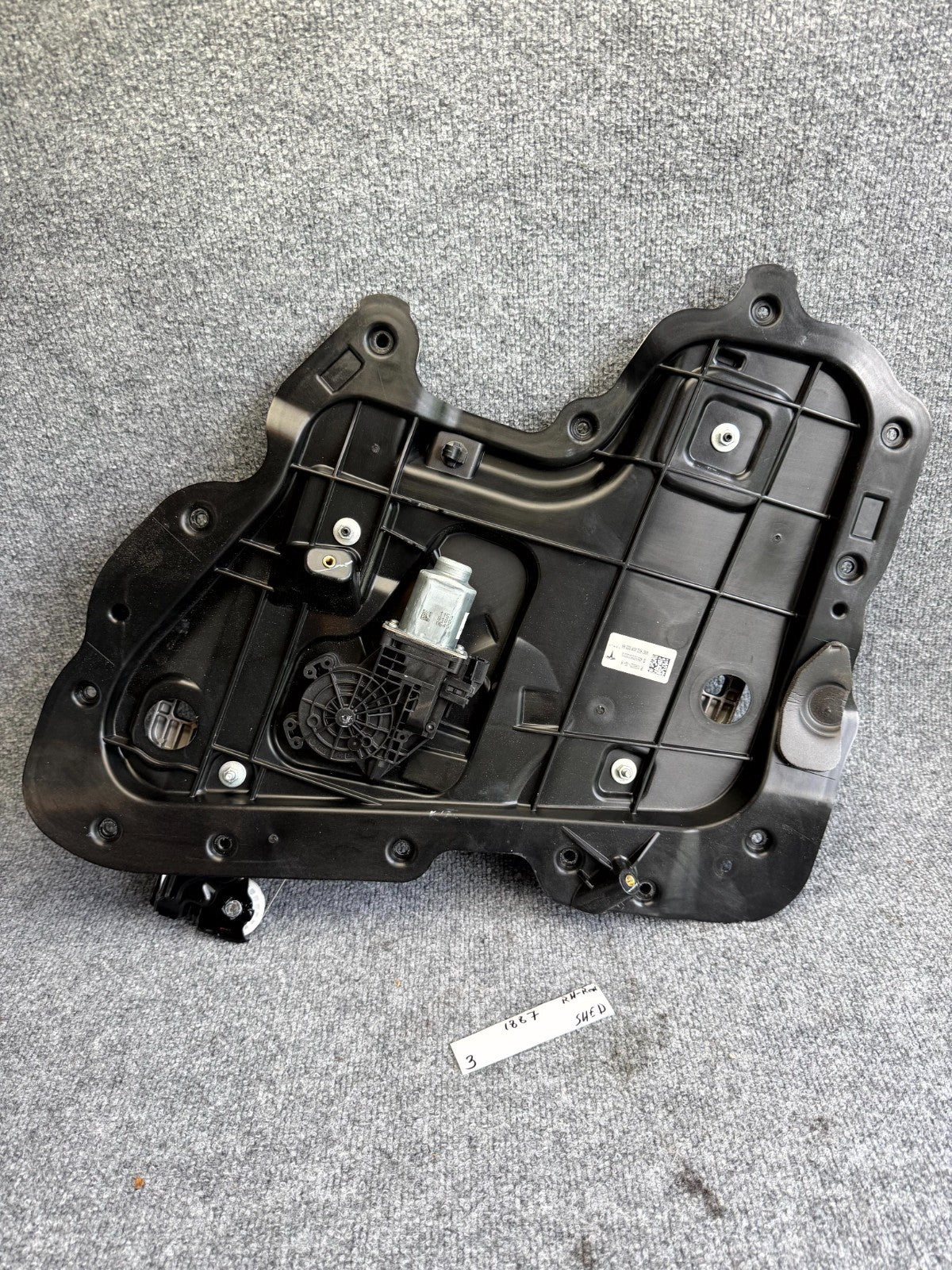2017-2023 TESLA MODEL 3 REAR RIGHT DOOR WINDOW REGULATOR MOTOR OEM, 1096623-99-H