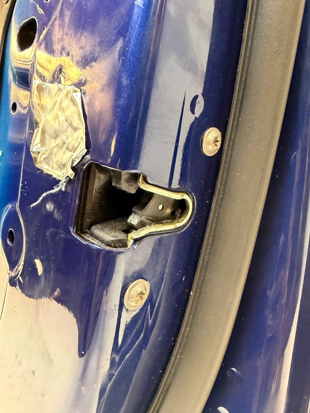 12-20 TESLA MODEL S FRONT RIGHT PASSENGER SIDE DOOR SHELL PANEL