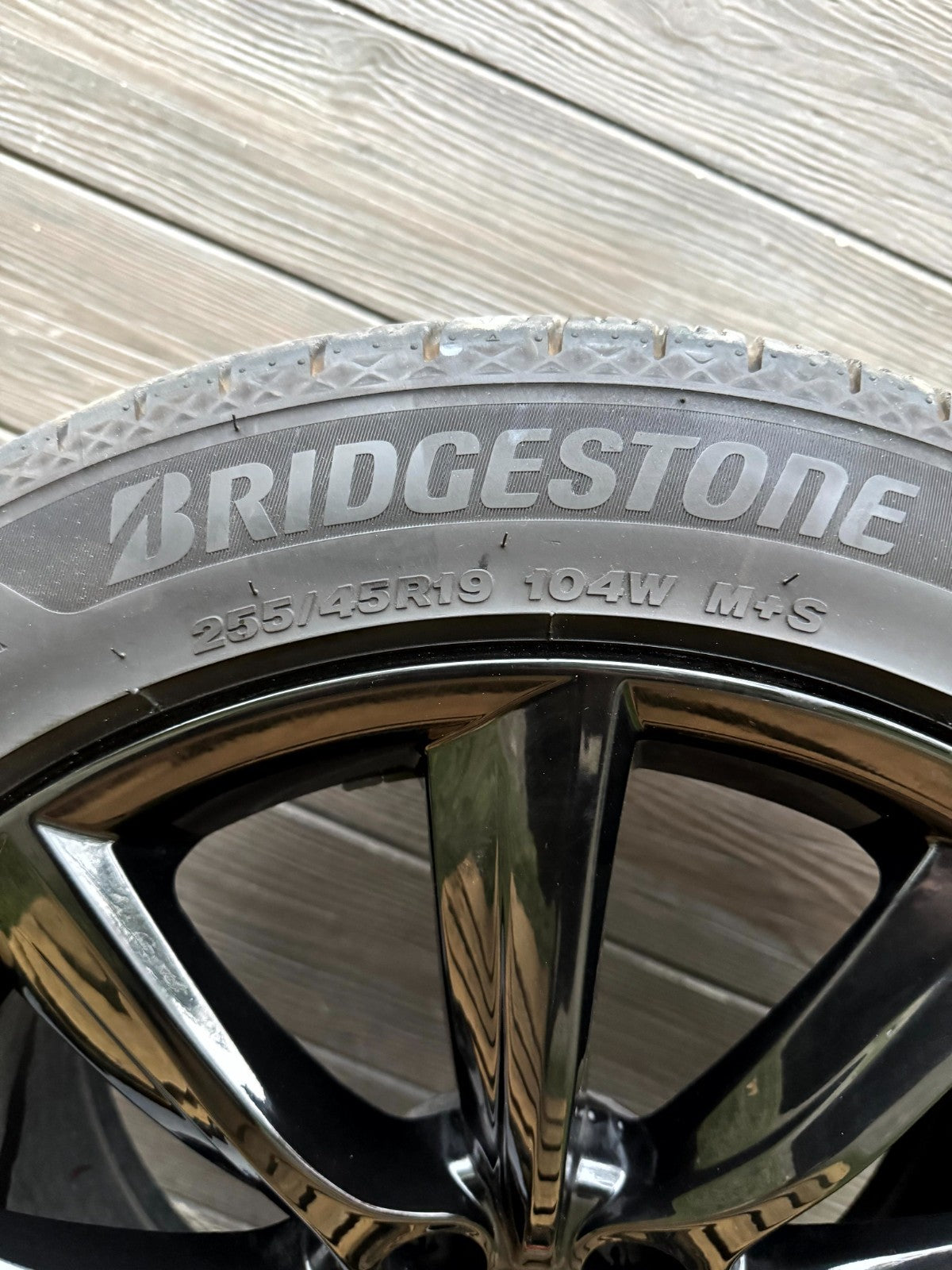 2017 - 2023 TESLA MODEL 3 Y FULL WHEEL WITH RIM SET W/ EMBLEM