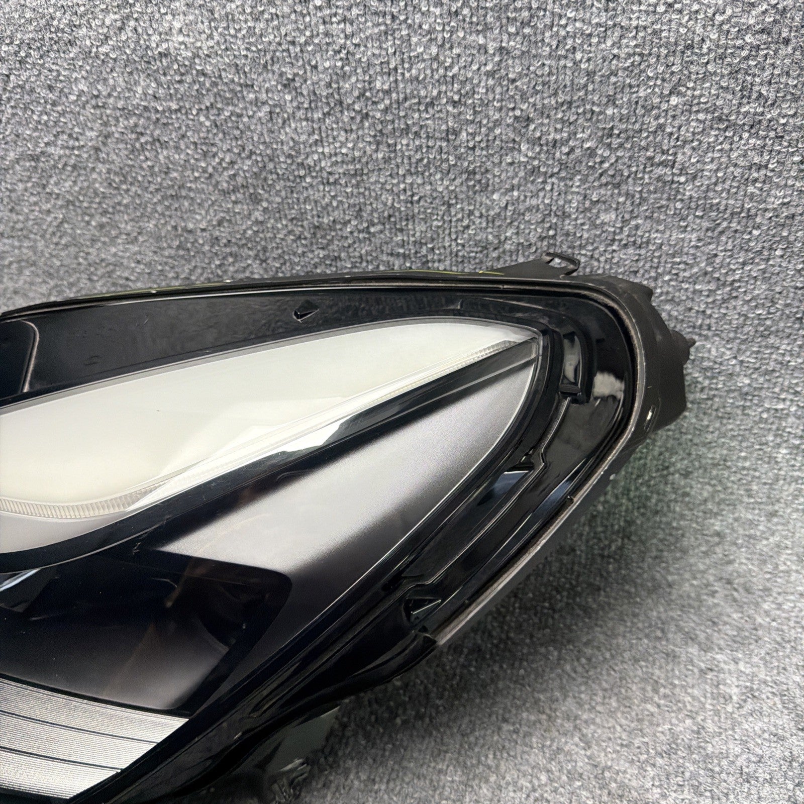 2021-2023 TESLA MODEL 3 Y LEFT HEADLIGHT MATRIX LED DRIVER HEAD LIGHT SCRATCHED