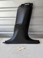 ♦️17–23 TESLA MODEL 3 RIGHT SIDE B-PILLAR LOWER TRIM COVER PANEL OEM,1086299-00J