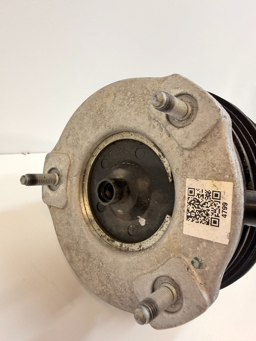 2016-2020 Tesla Model S Front Right Air Suspension Shock Strut 1067361-25-C