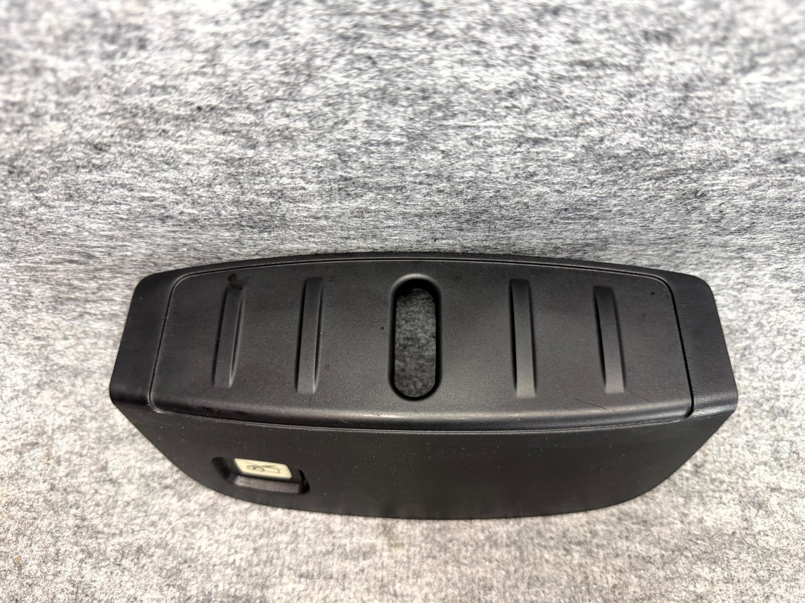 ♦️17–23 TESLA MODEL 3 FRONT FRUNK CLOSE OUT PANEL HOOD LATCH COVER OEM,109585800