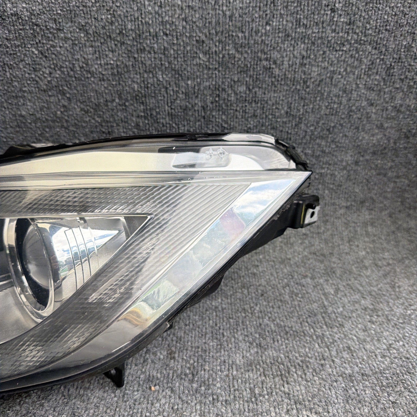 2012-2016 Tesla Model S Left Hand Driver Side Headlight LED 6005906-00-D OEM