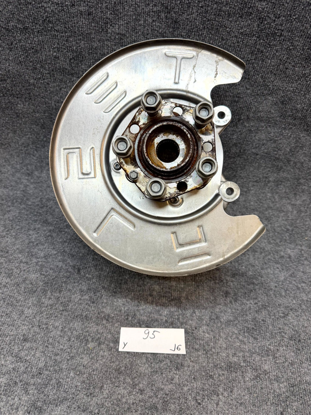 2020-2024 TESLA MODEL Y REAR LEFT SPINDLE KNUCKLE HUB & SHIELD OEM, 1188411-00-F