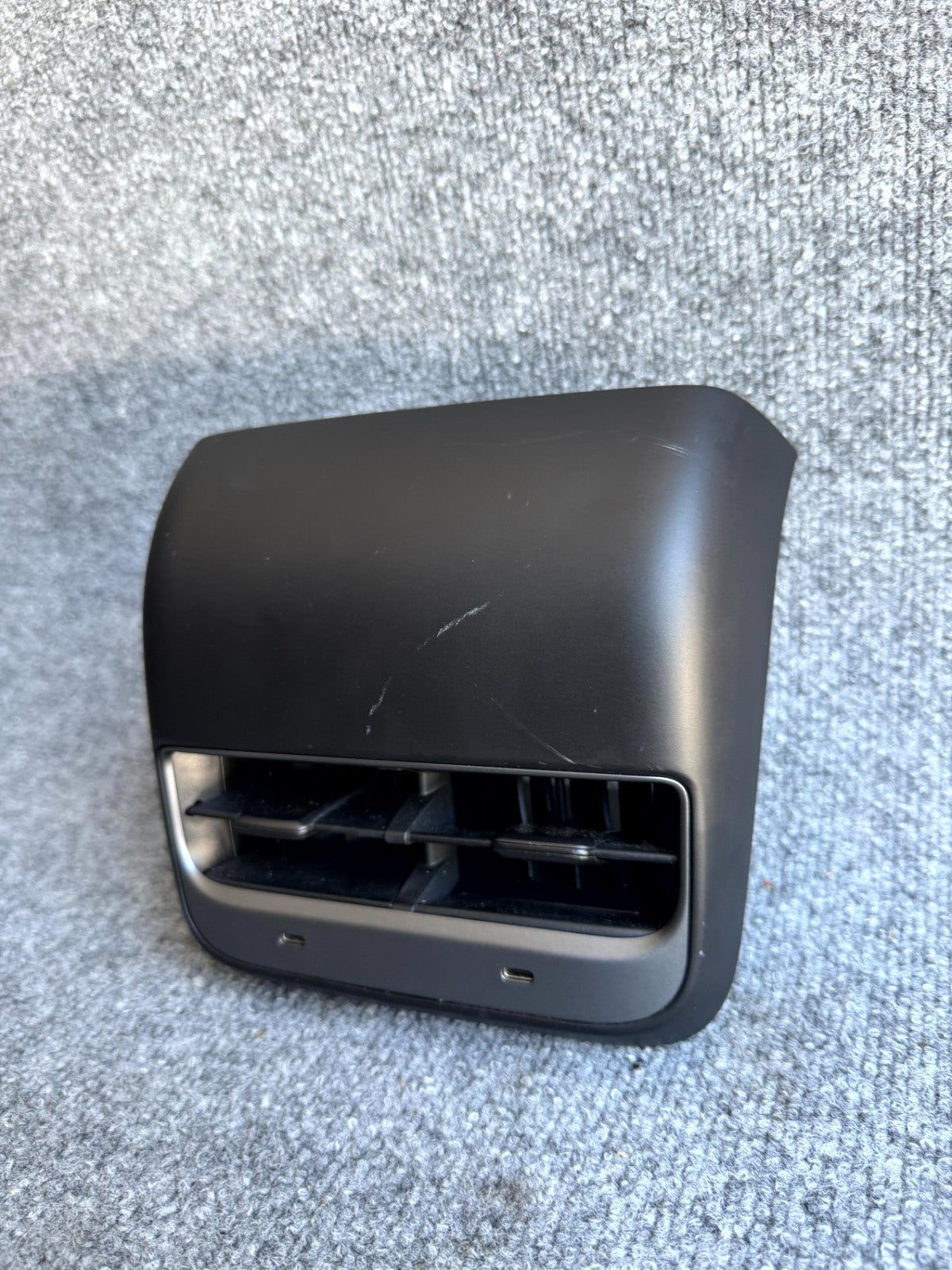 17-23 TESLA MODEL 3 REAR CONTROL PANEL AIR VENT CHARGER OUTLET OEM, 1111072-00-E