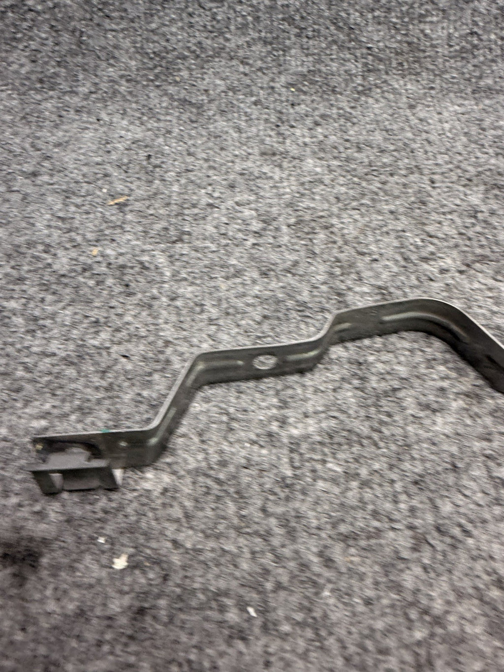 17-23 Tesla Model 3 Left Liner Wheel House Bracket Stiffener 1104540-00-B OEM