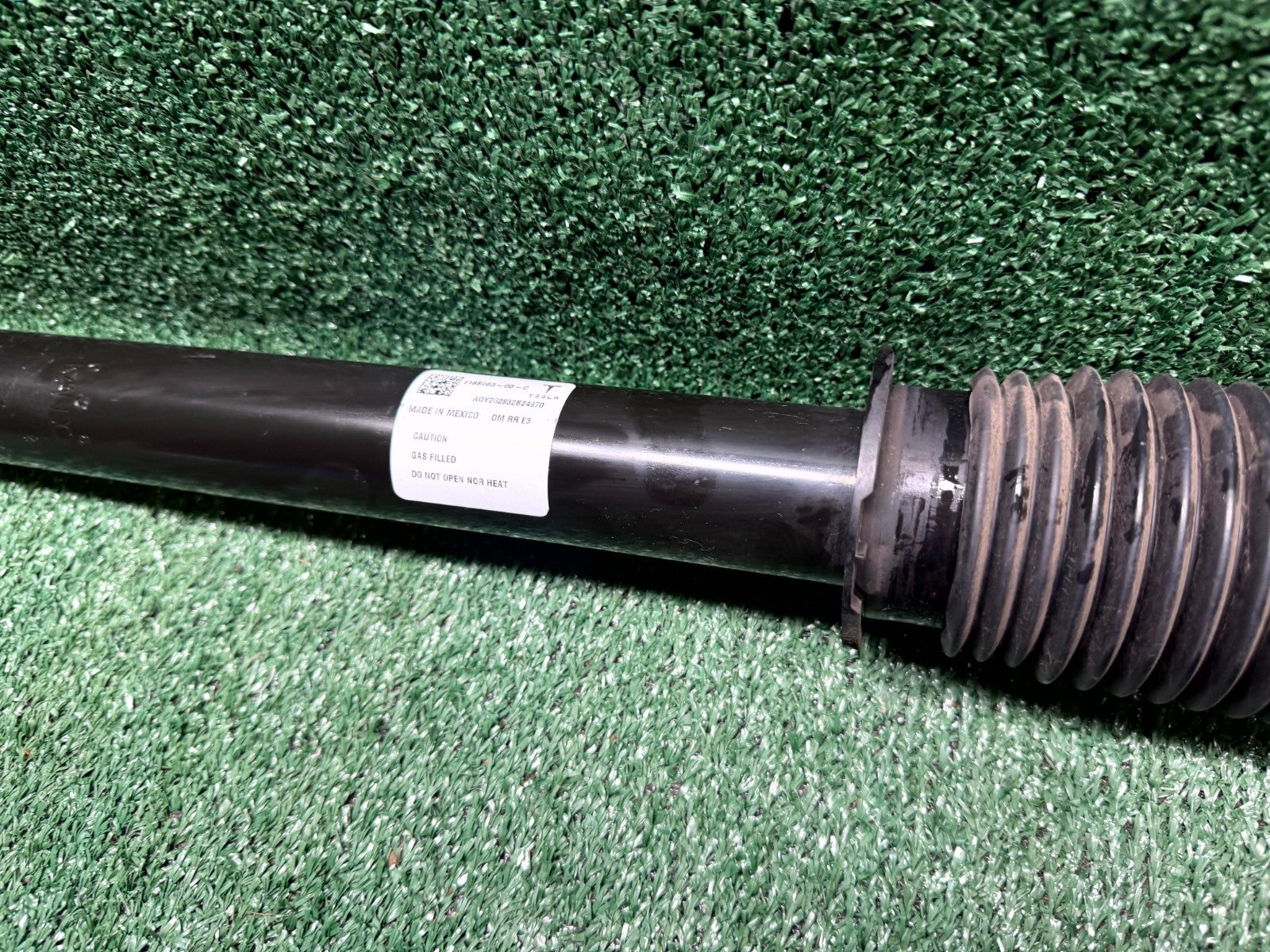 ♦️2020-2024 TESLA MODEL Y REAR RIGHT SIDE SHOCK STRUT ABSORBER OEM, 1188463-00-C