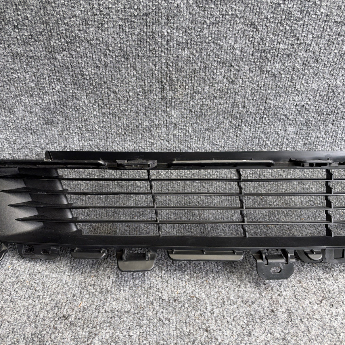 OEM 2020 - 2024 Tesla Model Y Front Lower Bumper Grille Fascia 1493759-00-A