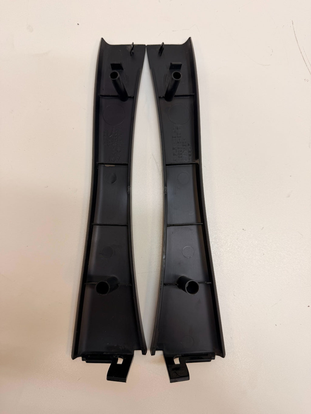 2012-2016 Tesla Model S Pair Of Left & Right Middle A Pillar Trim Panel