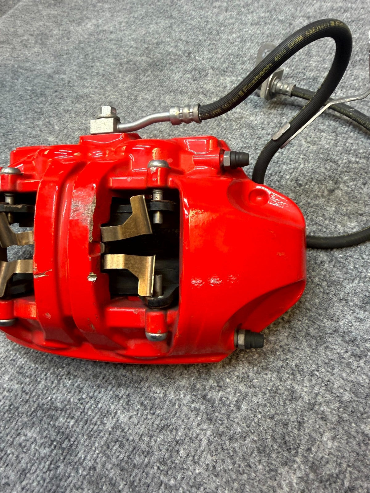 2020-2024 TESLA MODEL Y FRONT RIGHT BREMBO BRAKE CALIPER RED OEM, 1188642-00-B