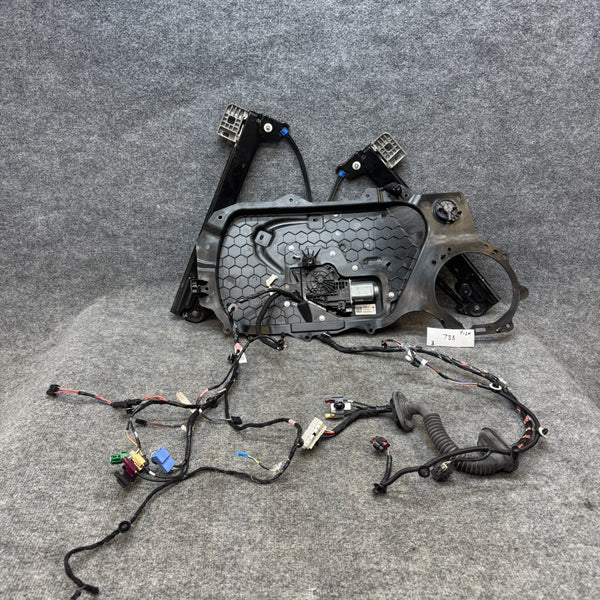 17-23 Model 3 Front Left Door Window Glass Regulator & Motor LH 1096620-10-F