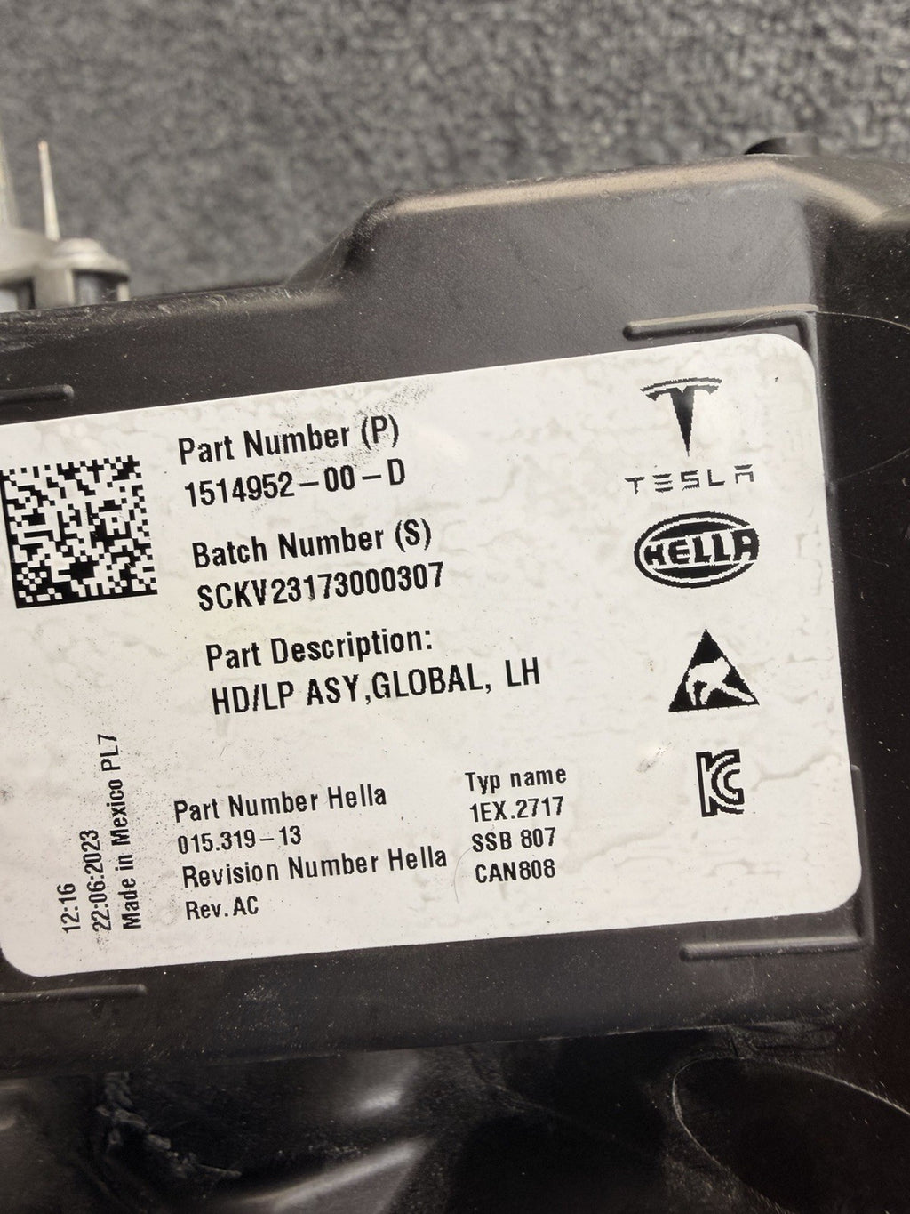 2020 - 2024 TESLA MODEL Y FRONT LEFT HEADLIGHT LED LIGHT LAMP OEM 151495200D