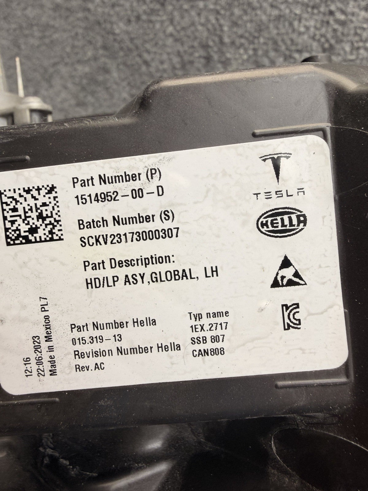 2020 - 2024 TESLA MODEL Y FRONT LEFT HEADLIGHT LED LIGHT LAMP OEM 151495200D