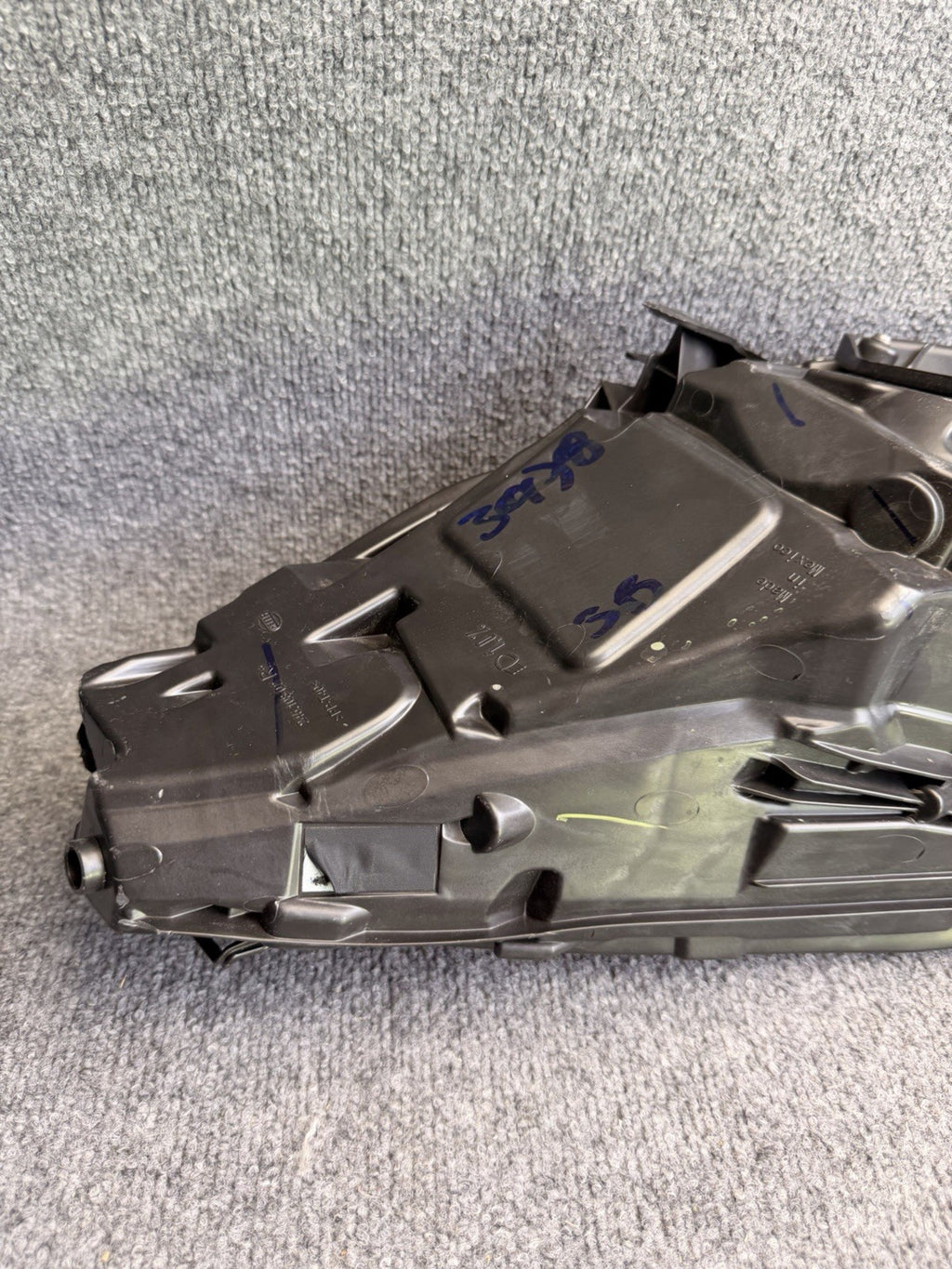 OEM Tesla 2021-2023 Model 3 2020-2024 Model Y Right LED Headlight 1514953-00-E