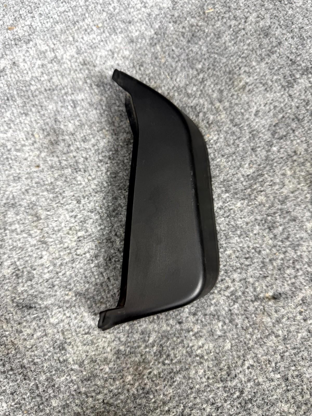 2016-2020 Tesla Model X Right Side Tail Light Trim Cover Cap OEM, 1058812-00-B