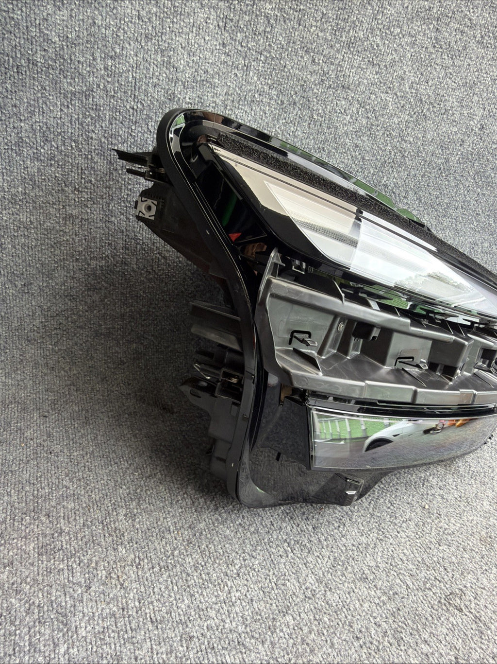 2025 2026 Tesla Model Y Juniper Led Front Right OEM Headlight 1918348-00-f
