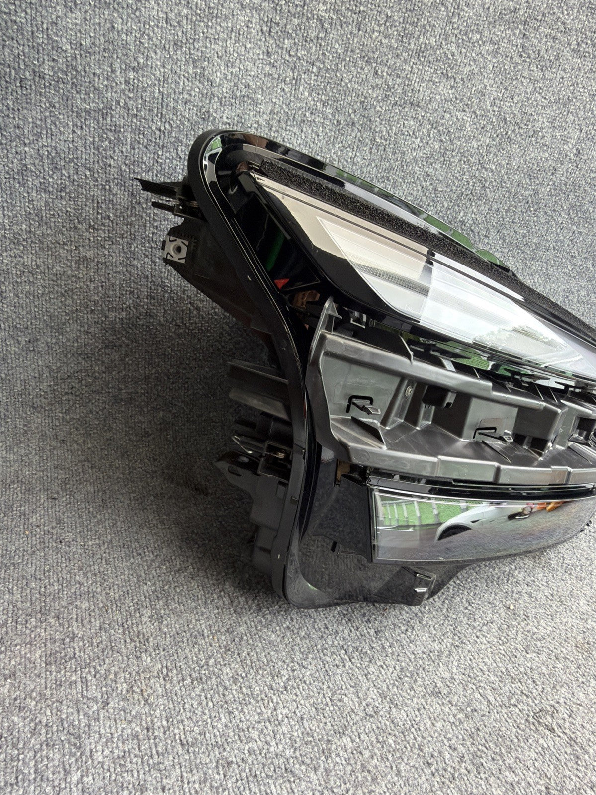2025 2026 Tesla Model Y Juniper Led Front Right OEM Headlight 1918348-00-f