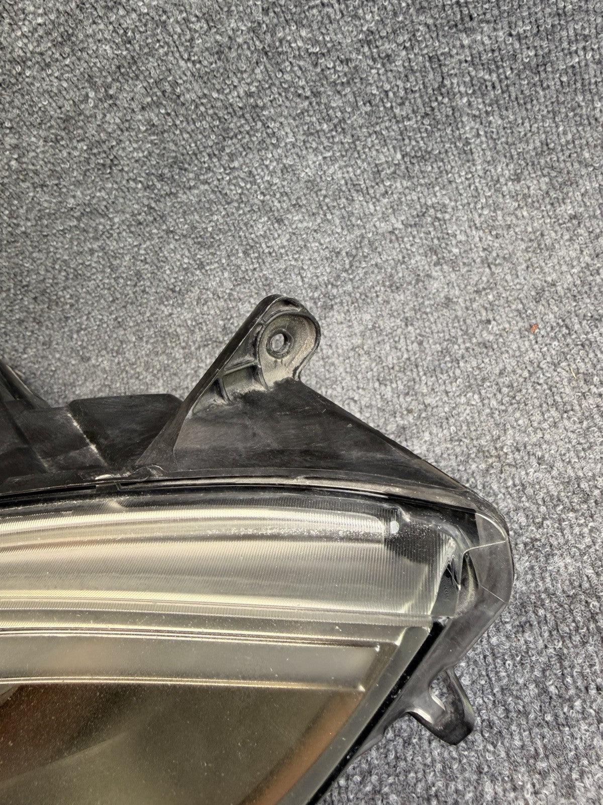 OEM  2016-2020 Tesla Model S Right Passenger Side Headlight 1053571-00-B