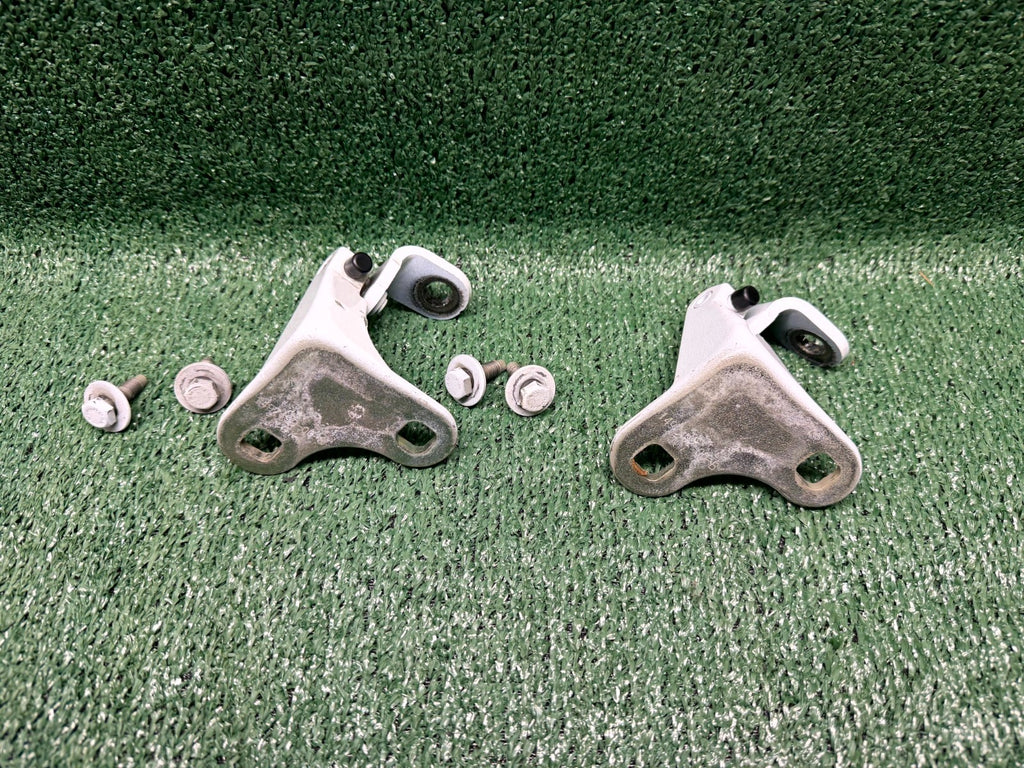 ♦️2020-2024 TESLA MODEL Y FRONT LEFT UPPER & LOWER DOOR HINGE OEM, 1497492 00 B