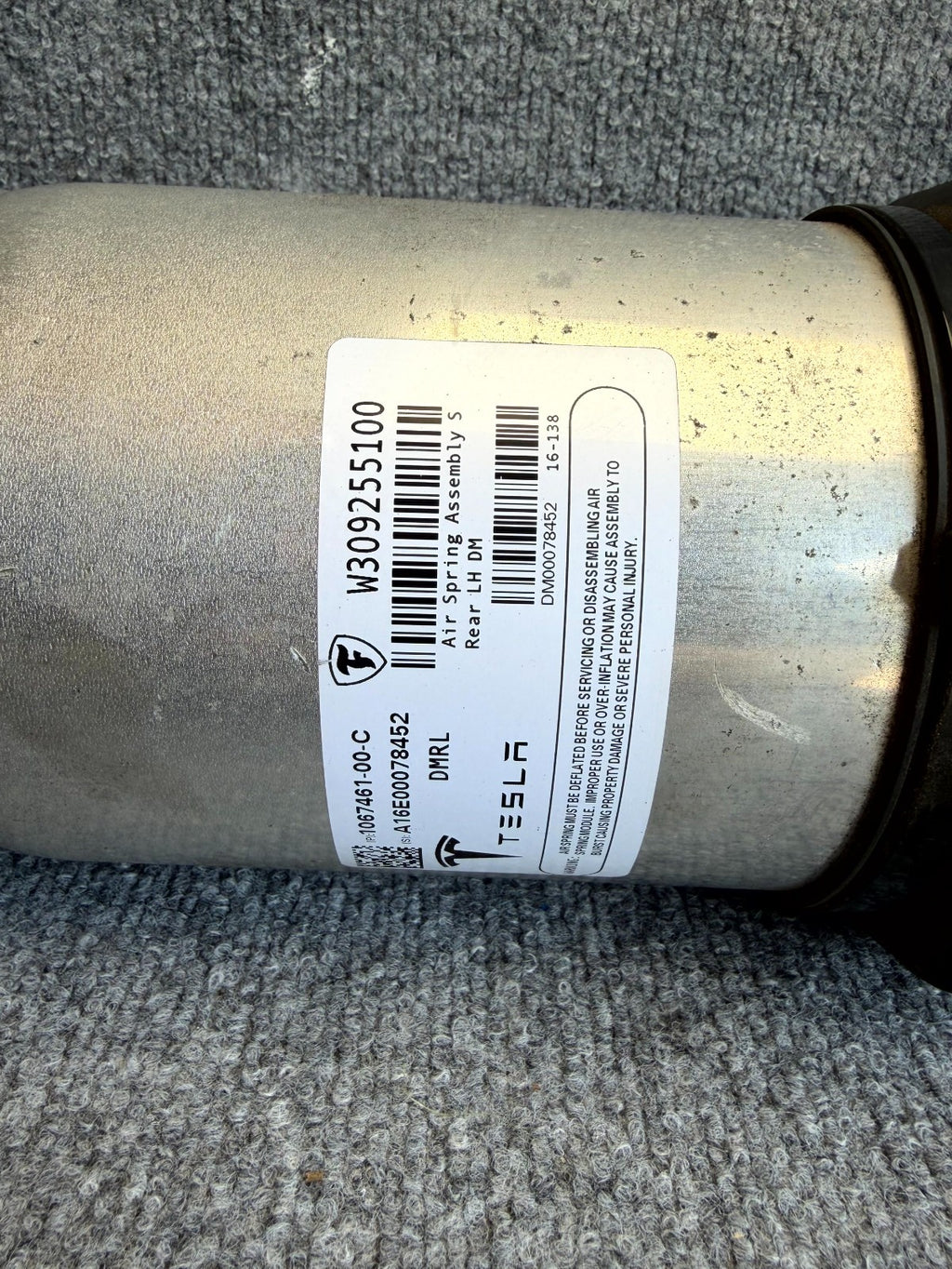 2016 – 2020 TESLA MODEL S REAR LEFT SIDE AIR SPRING SHOCK OEM,  1067461-00-C