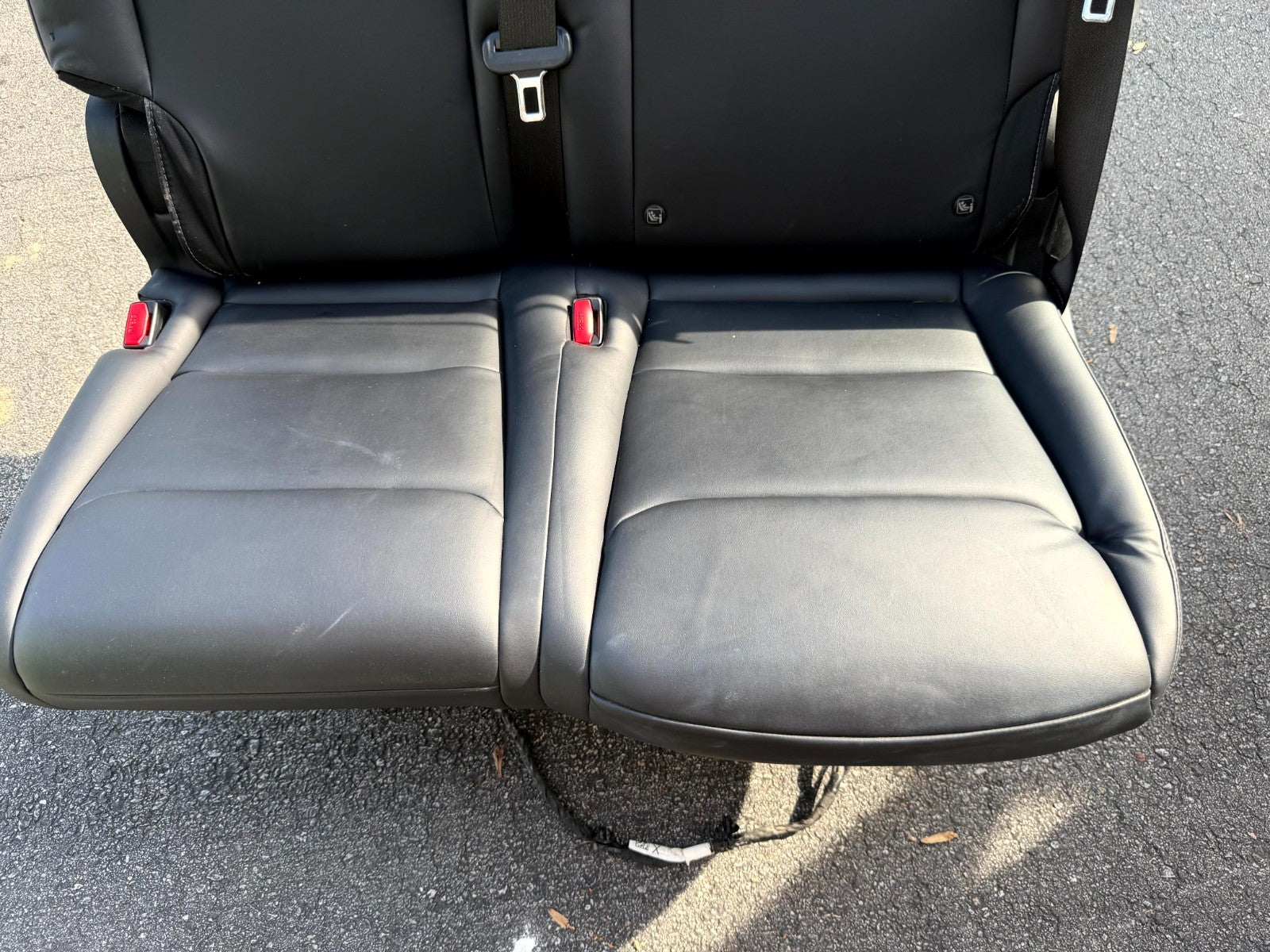 ♦️2016-2023 TESLA MODEL X 3 REAR LEFT SIDE FULL SEAT ASSEMBLY OEM, 1110251-00-C