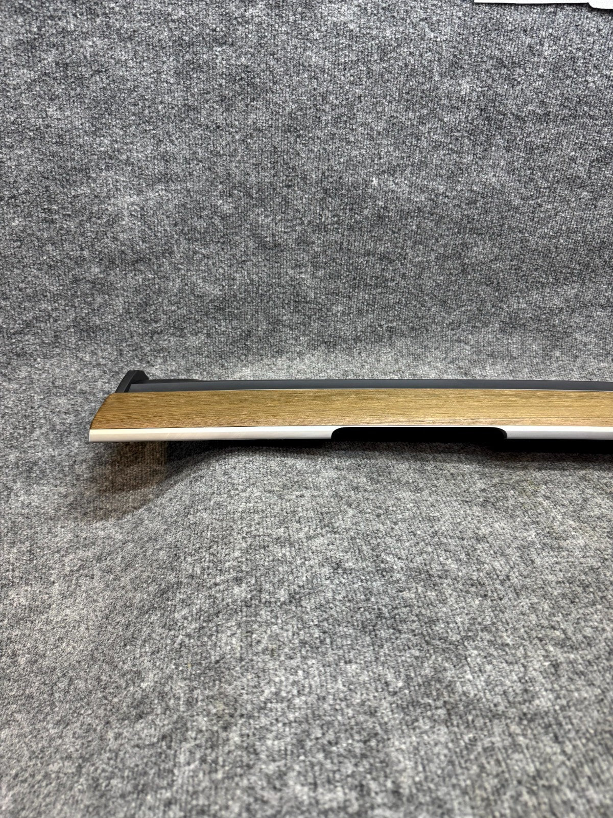 2020–2024 TESLA MODEL Y DASHBOARD INSTRUMENT PANEL TRIM BEZEL OEM, 1619569-00-A