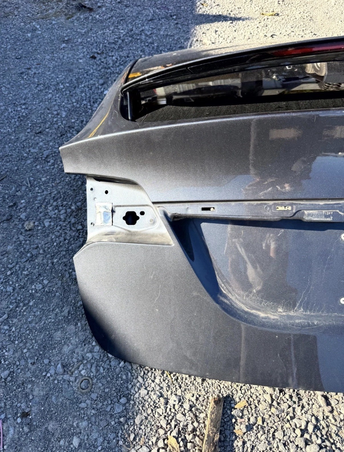 ♦️2016-2020 TESLA MODEL X REAR TRUNK LID TAILGATE ASSEMBLY OEM, 1009710-00-H