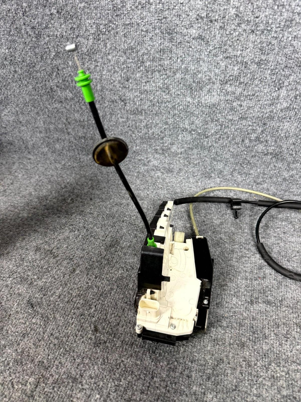 2016-2020 Tesla Model X Front Right Door Lock Latch Actuator OEM, 1112064-00-B