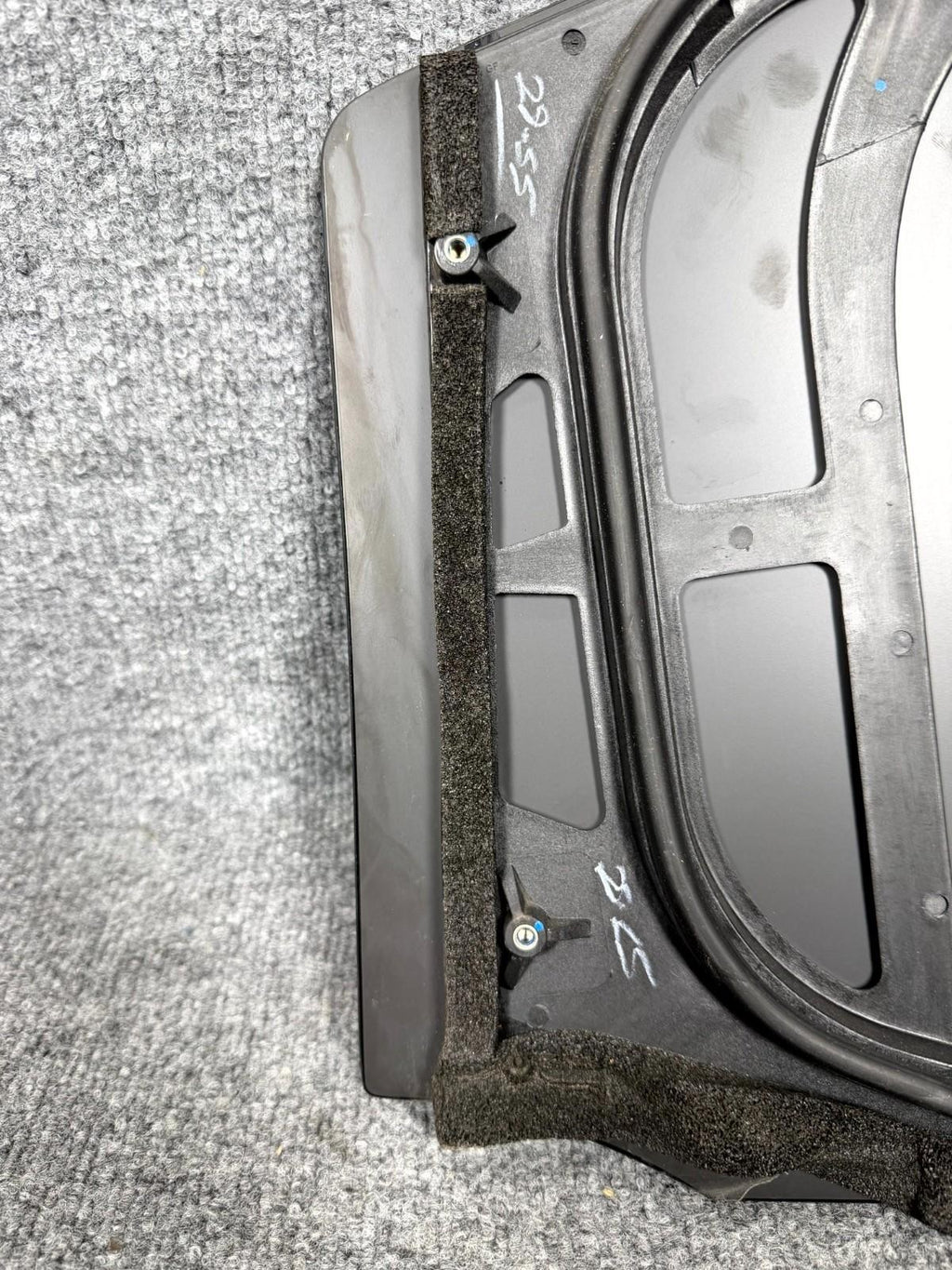 2016-2020 Tesla Model X Rear Left Side Quarter Window Glass OEM, 43R-004553