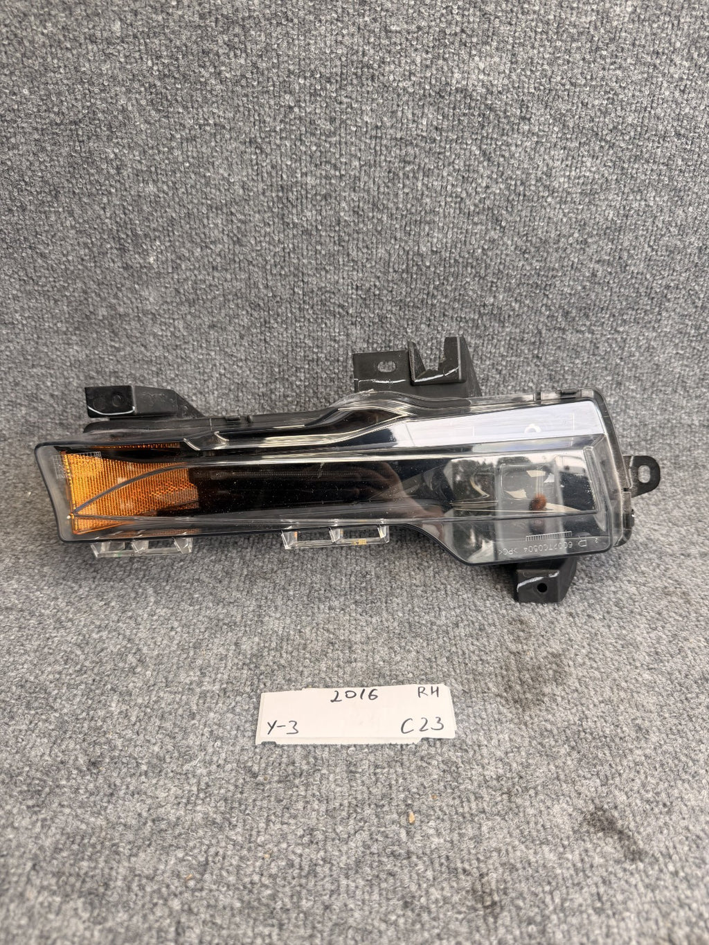 2017 - 2024 TESLA MODEL Y/3 FRONT RIGHT SIDE FOG LIGHT ASSY OEM, 1077392-00-f