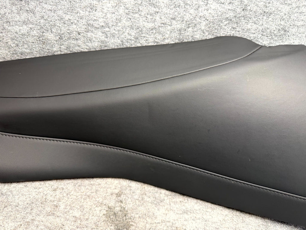 ♦️2017-2023 TESLA MODEL 3 REAR RIGHT SEAT BOLSTER TRIM CUSHION OEM, 1096031-01-J