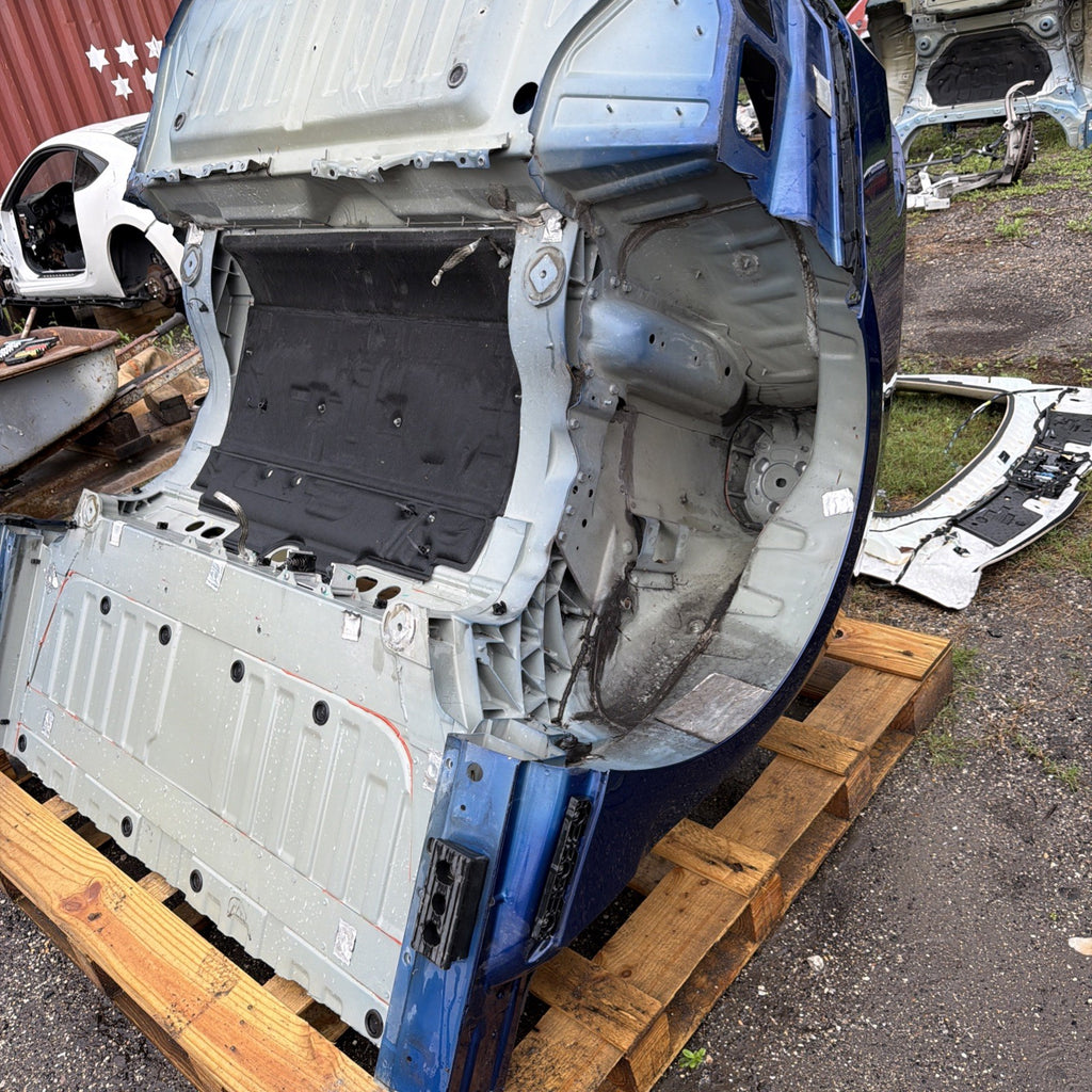 12-20 Tesla Model S Rear LH And RH Side Quarter Panel Body Frame 1020513-S0-A