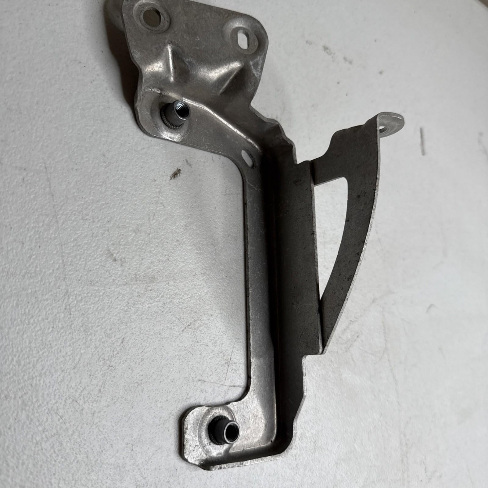 ♦️2016 - 2020 TESLA S MS BATTERY CHILLER OIL COOLER BRACKET OEM, 1027569-00-D