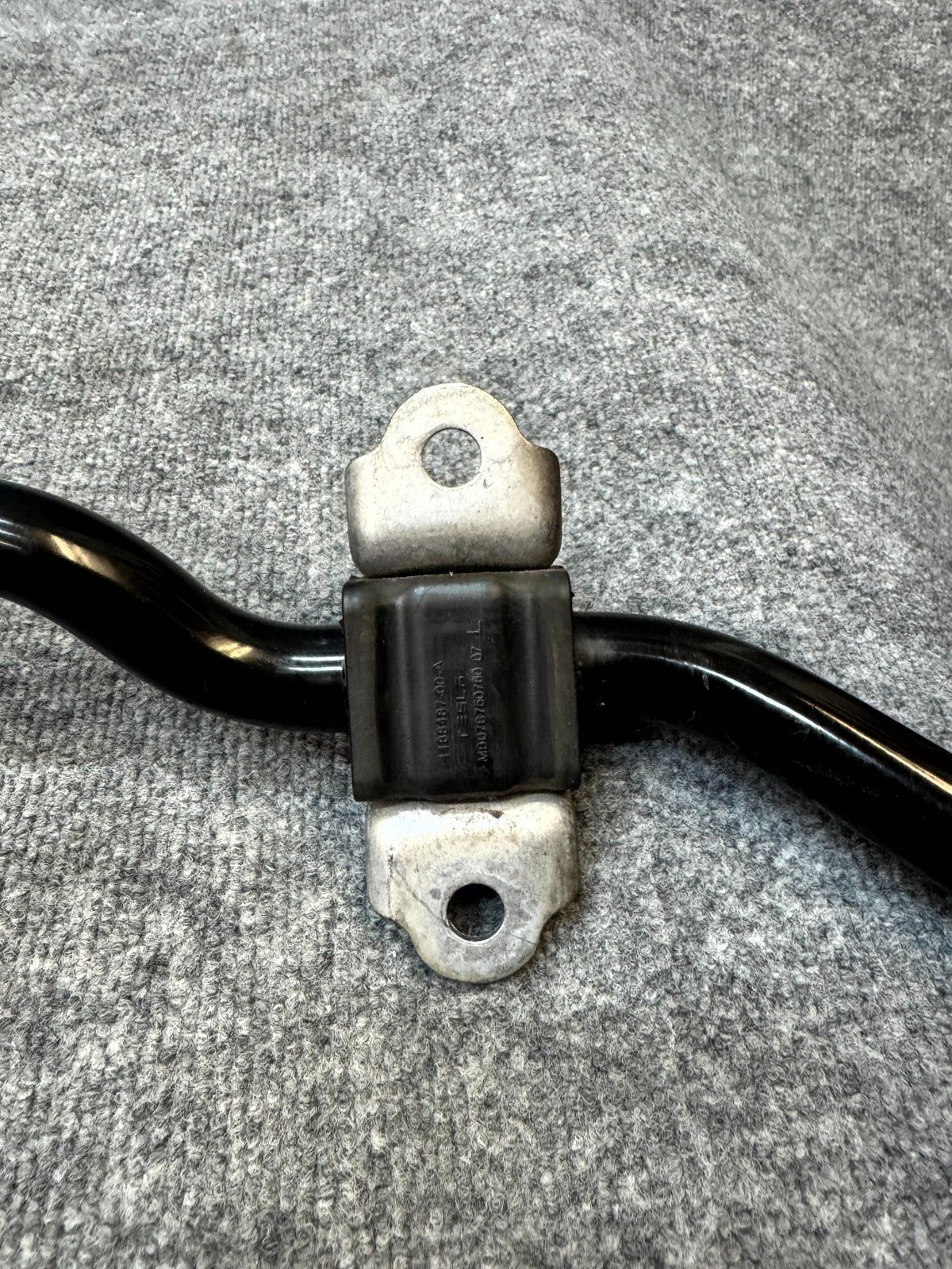 2020 - 2024 TESLA MODEL Y REAR STABILIZER SWAY ANTI ROLL BAR OEM, 1188485-00-A