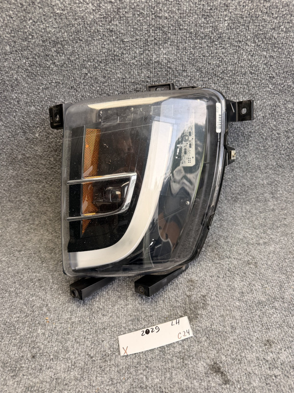 2016-2020 TESLA MODEL X FRONT LEFT DRIVER SIDE BUMPER FOG LIGHT OEM 1034326-00-A