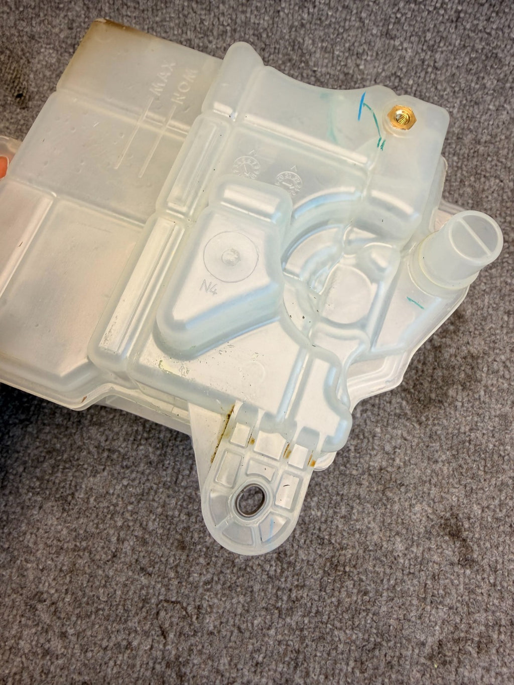 2017-2024 Tesla Model 3 Y Supermanifold Coolant Reservoir Tank 1506803-00-F