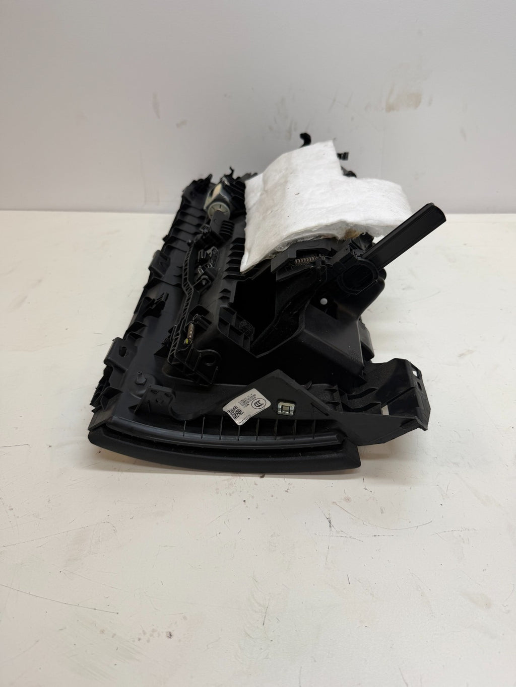 2017-2023 Tesla 3 Y Glove Compartment Storage Box 1083340-01-K