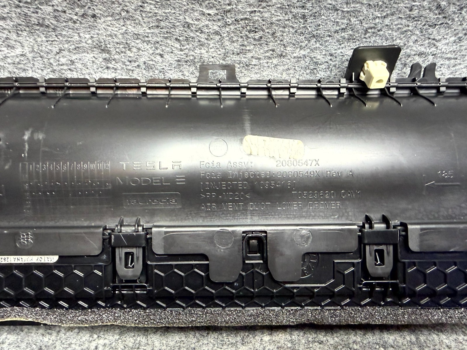 ♦️2017-2023 TESLA MODEL 3 LEFT DASH HEATER LOWER AIR VENT GRILLE OEM, 108332000F